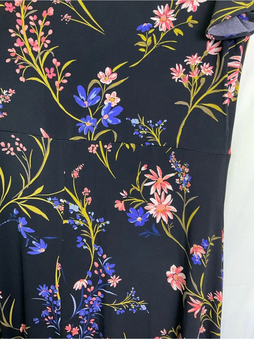 MSK Black Floral V-Neck Ruffle Sleeve Maxi Dress